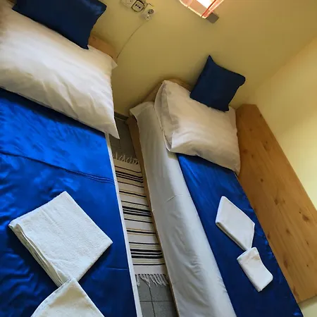 Sashalom Hotel 3*